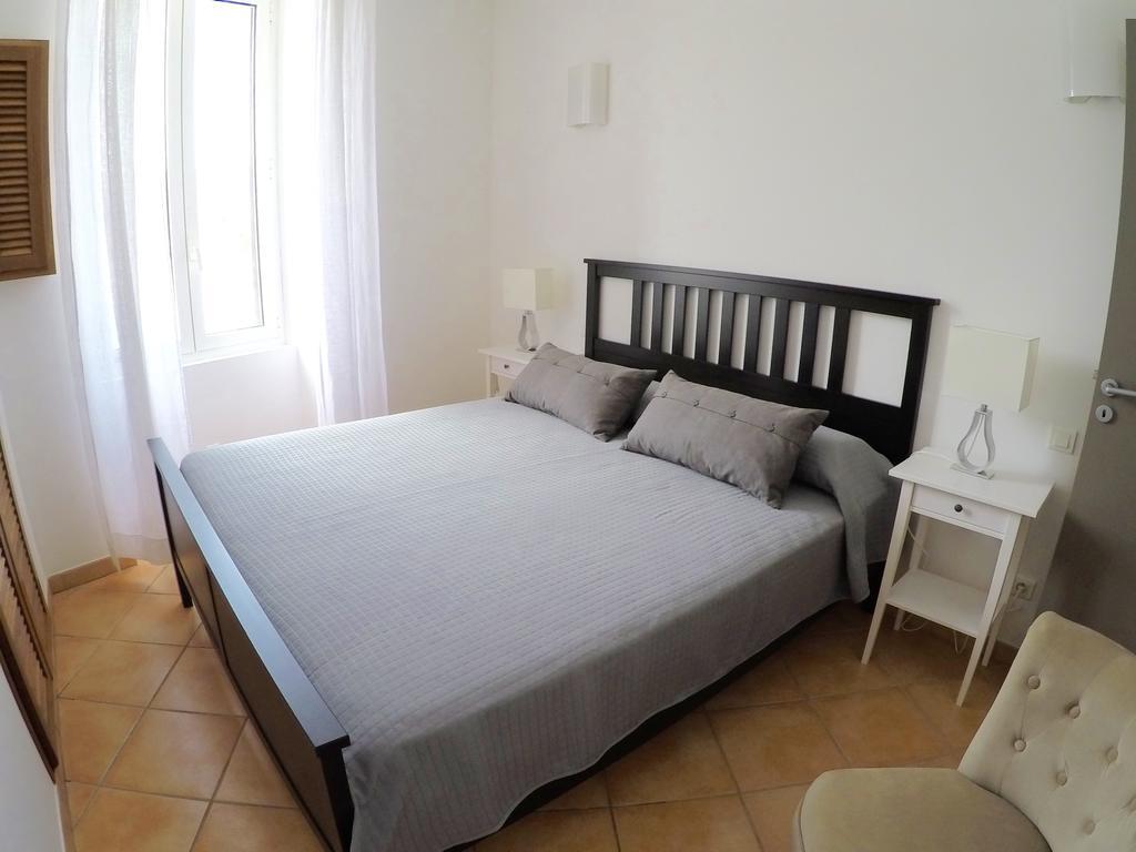 Les Appartements Du Port Бонифачо Номер фото