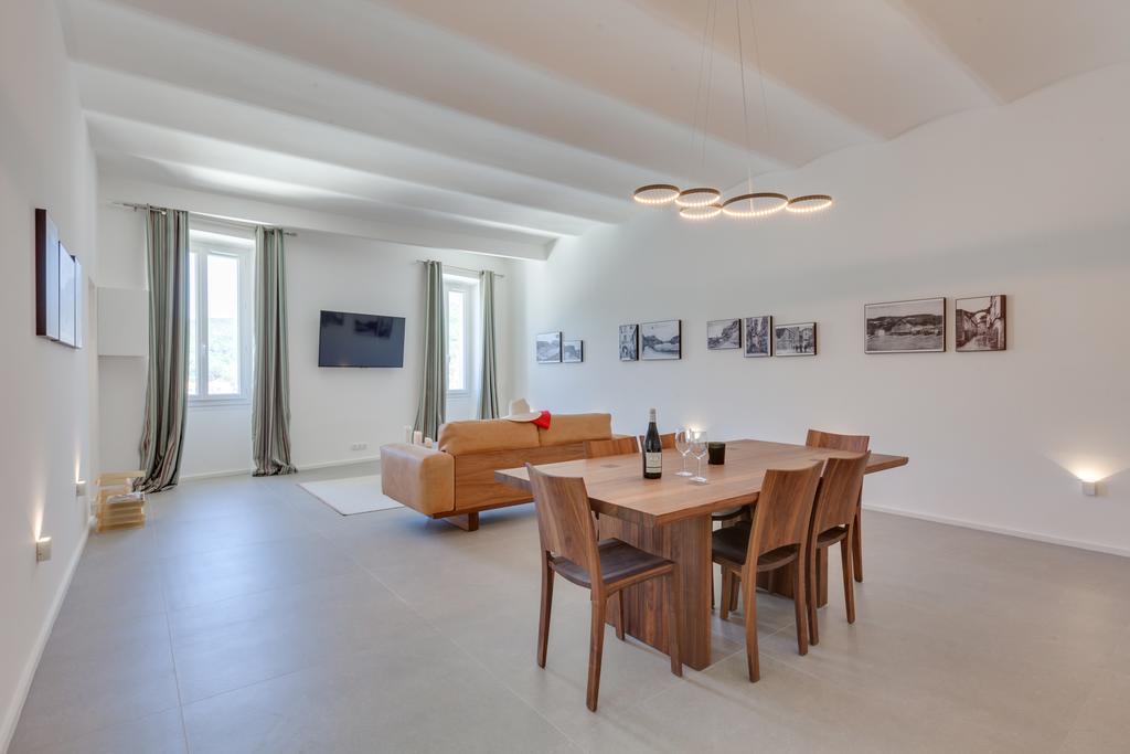 Les Appartements Du Port Бонифачо Экстерьер фото